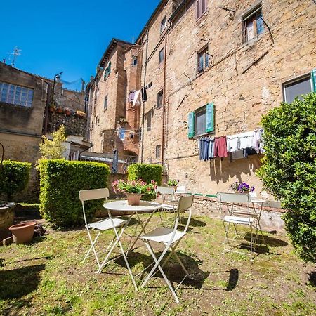 Il Giardino Segreto B&B Volterra Luaran gambar