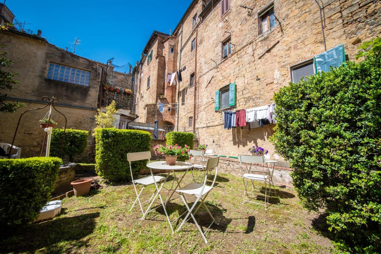 Il Giardino Segreto B&B Volterra Luaran gambar